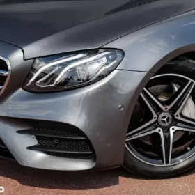 Mercedes-Benz Klasa E  169 900 PLN Do negocjacji  2019  178 889 km  Diesel  Sedan