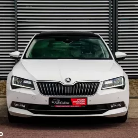 Skoda Superb 2.0TDI 150 Navi Alu Xenon Alu Kamery Blind Spot Tempomat M