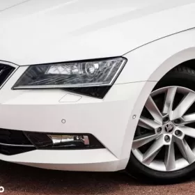 Skoda Superb 2.0TDI 150 Navi Alu Xenon Alu Kamery Blind Spot Tempomat M