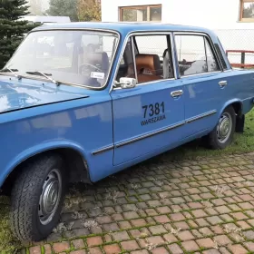 Polski Fiat 125p 1500 z 1982 r