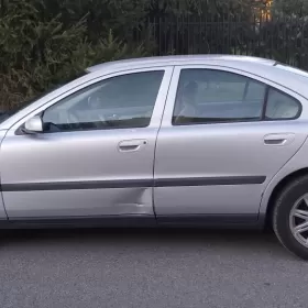 Volvo S60 Limuzyna 2.4 D 130KM Automat 2003r Navi