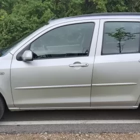 Mazda 2 Core+ 1,4B 80KM 2003r 227 250km zarejestrowany