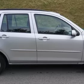 Mazda 2 Core+ 1,4B 80KM 2003r 227 250km zarejestrowany