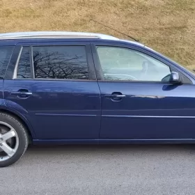 Ford Mondeo MK3 Futura 1.8 B Lift 125KM kombi 2005r zarejestrowany