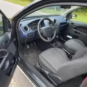 Ford Fiesta Ambiente 1,3B 60KM 2007r klimatyzacja  zarejestrowany
