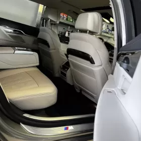 BMW 750 Li xDrive 4x4 Long CESJA LEASINGU