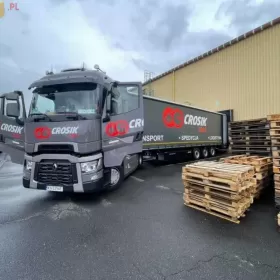Oferujemy transport towarowy, ciężarowy Tir Plandeka 13.6 Winda ADR