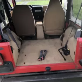 Jeep Wrangler 1998r 4.0L manual