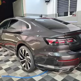 Arteon R-Line 2.0 tsi 2 lata gwarancji,ceramika, 2kpl. Opon