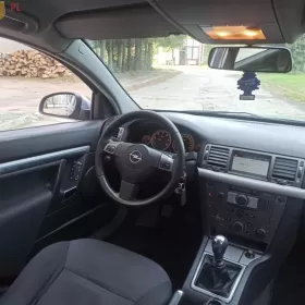 Opel Vectra 1.9 d 120 km super stan Nawigacja ZADBANA