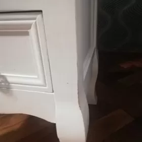 Szafka nocna biała glamour
