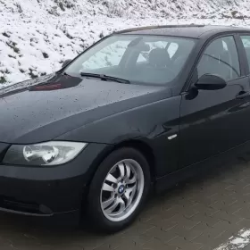 BMW 3 sedan 320i 150KM 2005r zarejestrowany